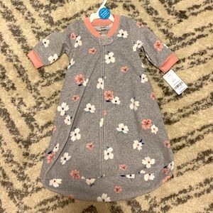 NWT fleece wearable blanket